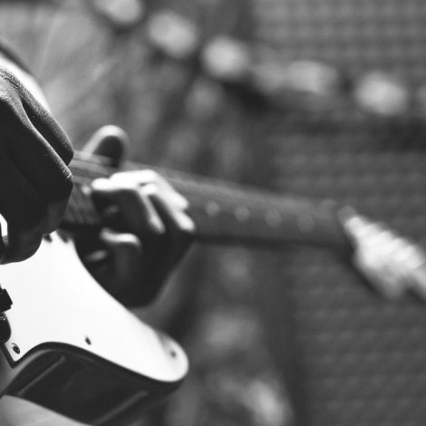 unlock the guitar